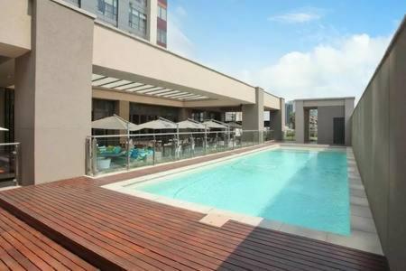 Sandton Skye Apartment Johannesburg Exterior foto